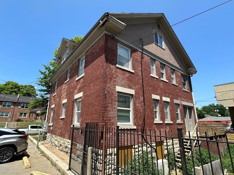 3809 Washington St, Kansas City, MO 64111