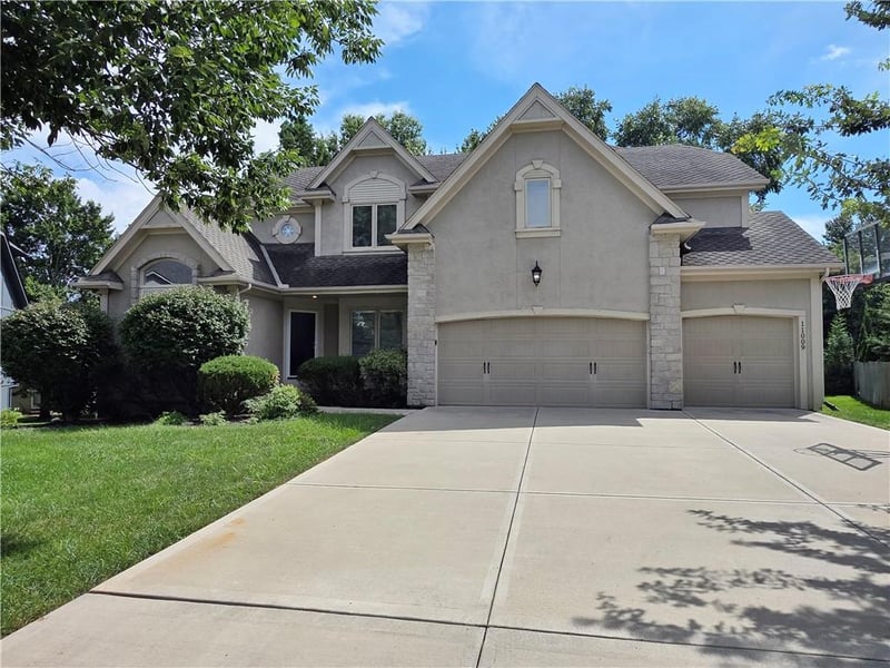 11009 W 131st St, Overland Park, KS 66213