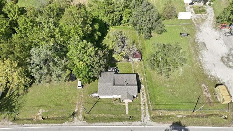 908 W Main St, Richmond, MO 64085