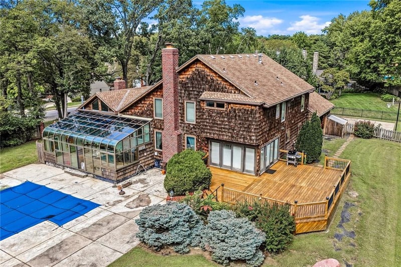 4209 W 104th Ter, Overland Park, KS 66207