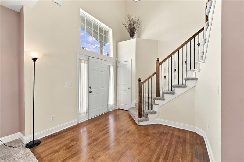 9644 N Adrian Ave, Kansas City, MO 64154