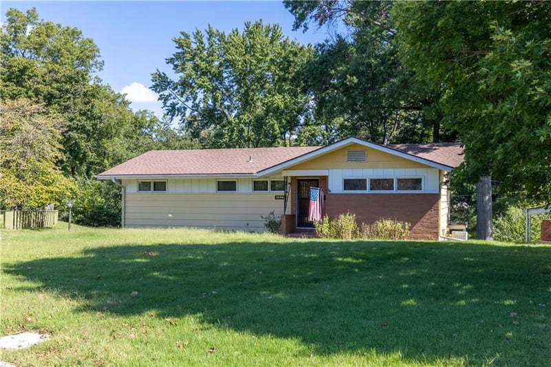 1817 Lovers Lane Heights N/A, St Joseph, MO 64505