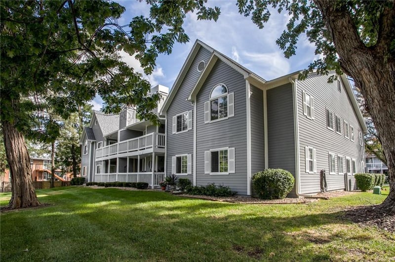 4003 S Chrysler Ave #6, Independence, MO 64055