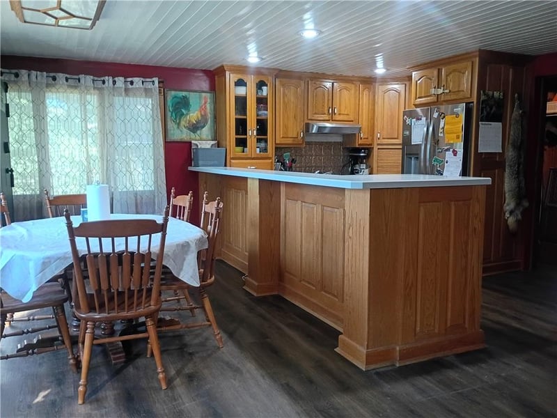 112 W 5th St, Stanberry, MO 64489