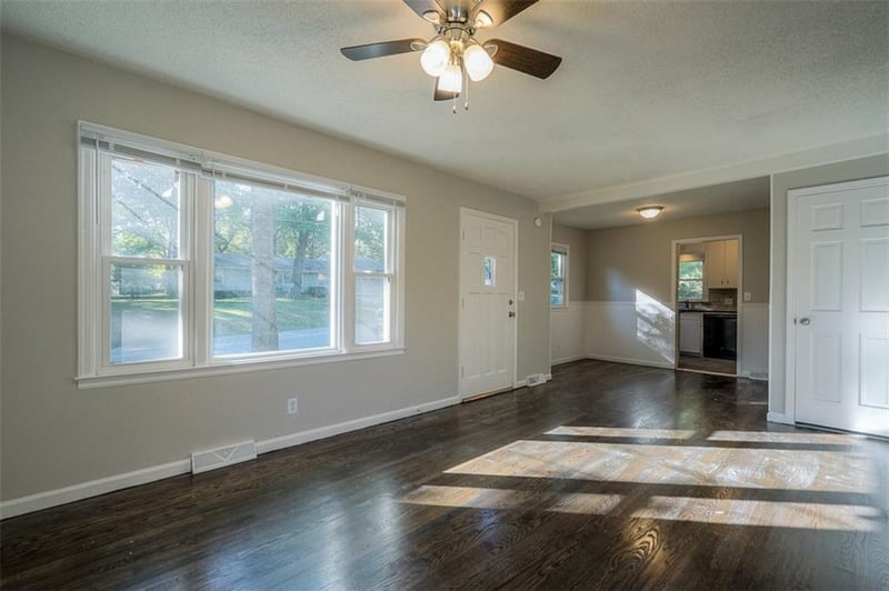 5405 Woodson Rd, Raytown, MO 64133