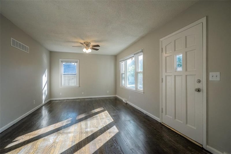 5405 Woodson Rd, Raytown, MO 64133