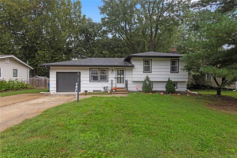 417 Melrose St, Liberty, MO 64068