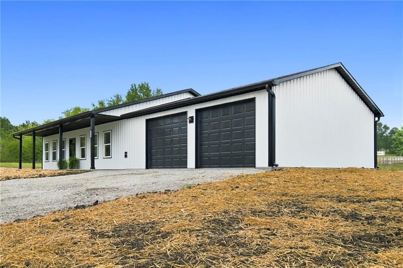 1845 Lafayette Dr, Odessa, MO 64076