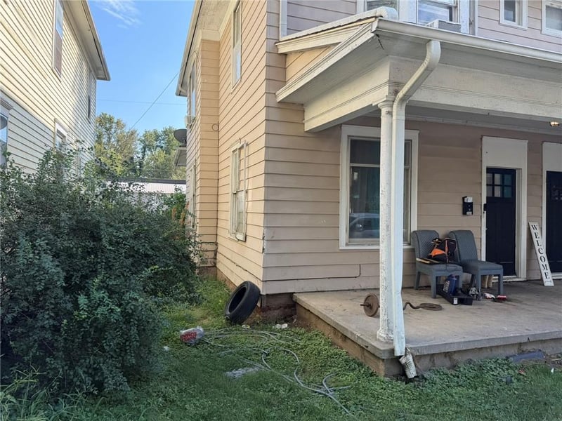 2402 - 2404 Jules St #2402, St Joseph, MO 64501