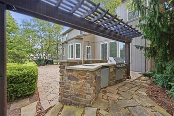 7310 W 145th Ter, Overland Park, KS 66223