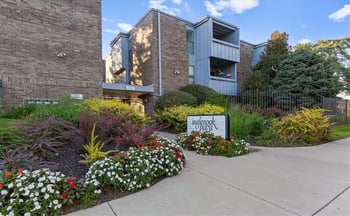 4057 Walnut St #6, Kansas City, MO 64111