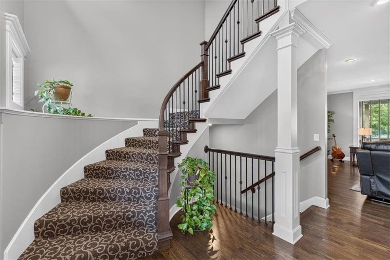 21706 W 82nd Ter, Lenexa, KS 66220