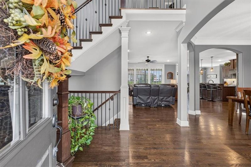 21706 W 82nd Ter, Lenexa, KS 66220