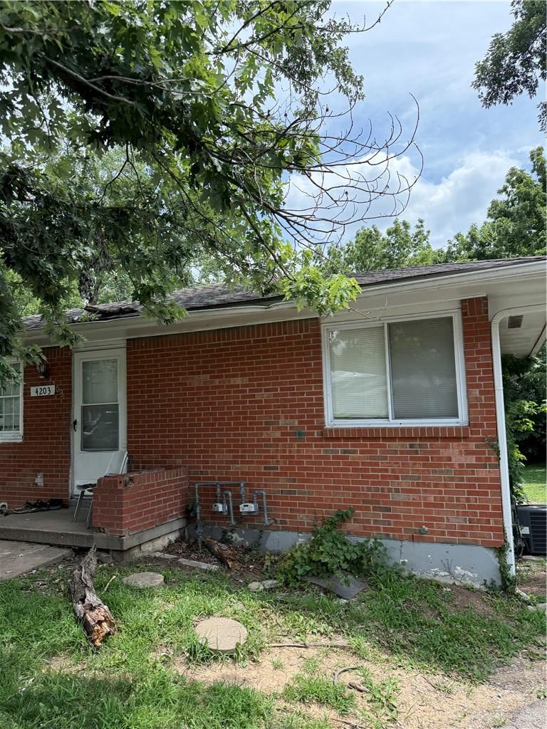 4203-4207 N Askew Ave, Kansas City, MO 64117
