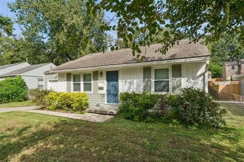 8549 Wornall Rd, Kansas City, MO 64114