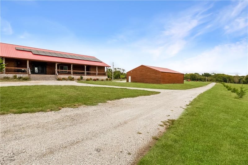 27300 E Orient Cemetery Rd, Harrisonville, MO 64701