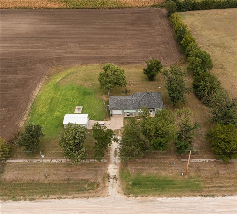 411 West Main St, Other, KS 67664