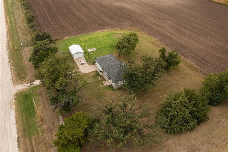 411 West Main St, Other, KS 67664