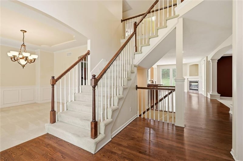 5601 NE Misty Meadow Pl, Lee's Summit, MO 64064