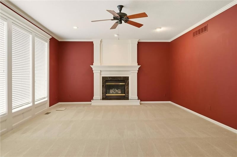 5601 NE Misty Meadow Pl, Lee's Summit, MO 64064
