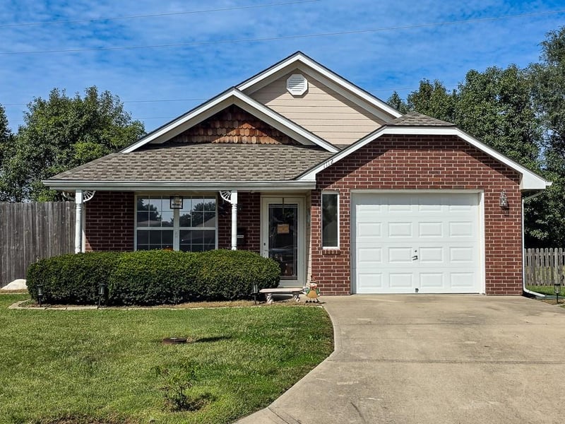SW Blue Branch Dr, Grain Valley, MO 64029
