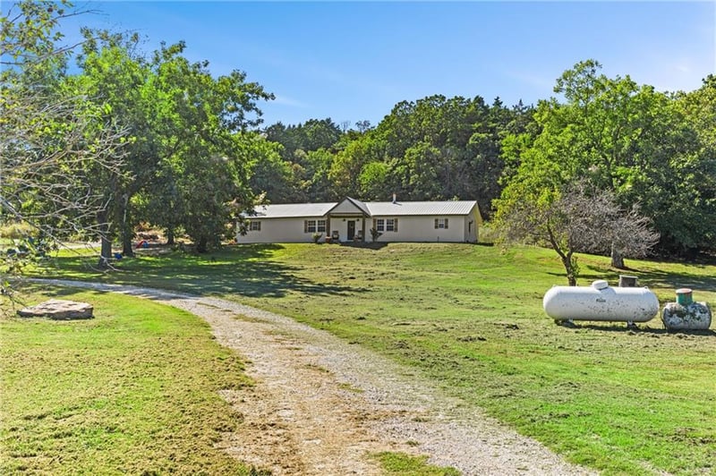 1125 Cr 2050 N/A, Caney, KS 67347