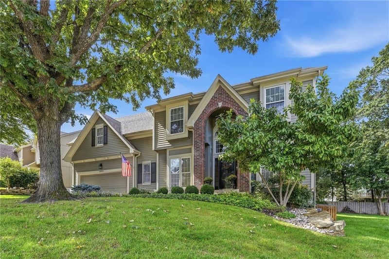 15410 Horton Ln, Overland Park, KS 66223