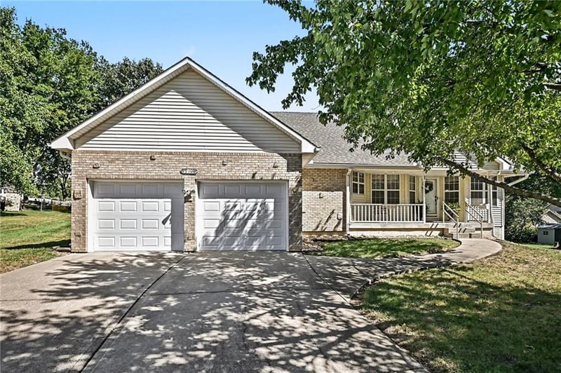 19108 E 27th St Ct, Independence, MO 64057