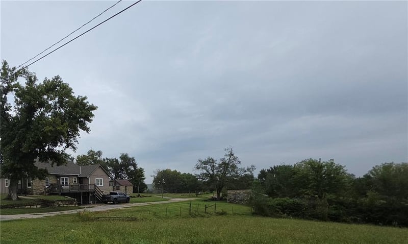 15 and 31 S 98th St, Edwardsville, KS 66111