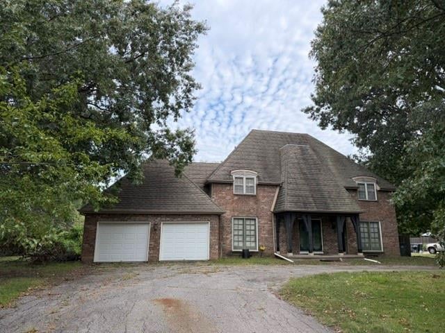 1000 S Stratford Rd, Olathe, KS 66062