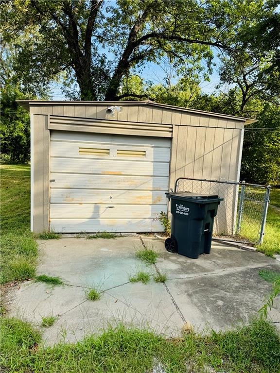 407 E 22nd St, Pittsburg, KS 66762