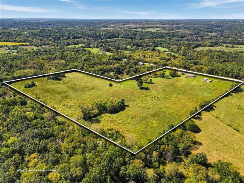 13313 Turnage Rd, Richmond, MO 64085
