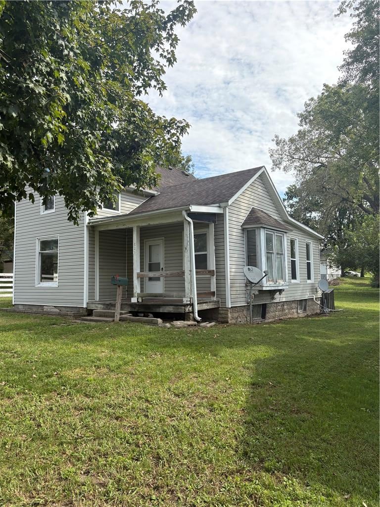 625 Kelsey Ave, Cameron, MO 64429