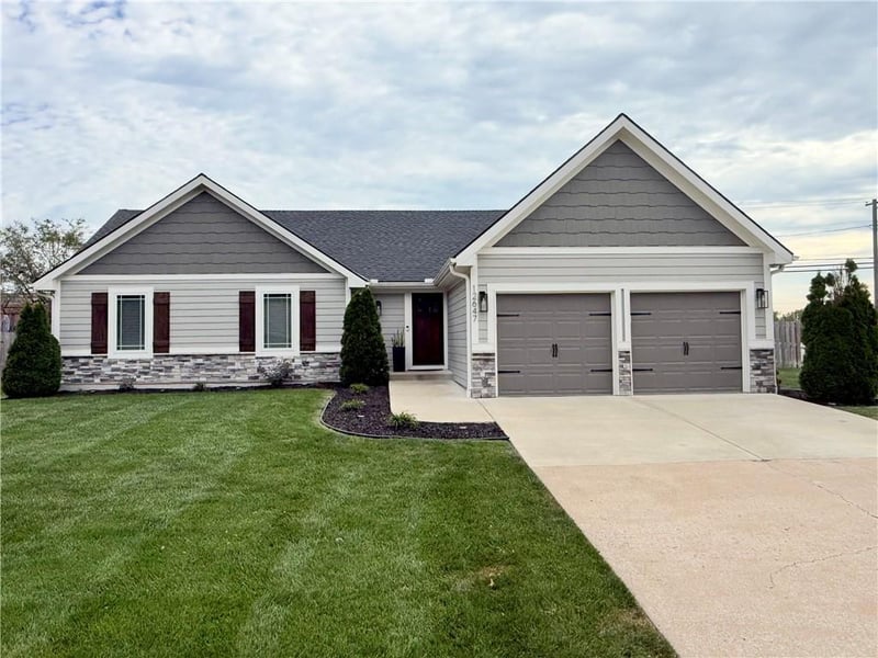 12647 W 66th Ter, Shawnee, KS 66216