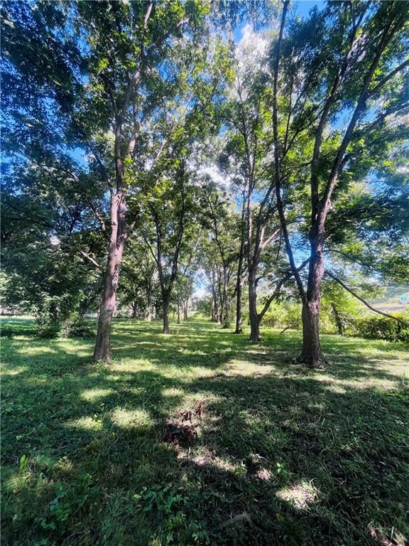 2117 S 18th St, St Joseph, MO 64503