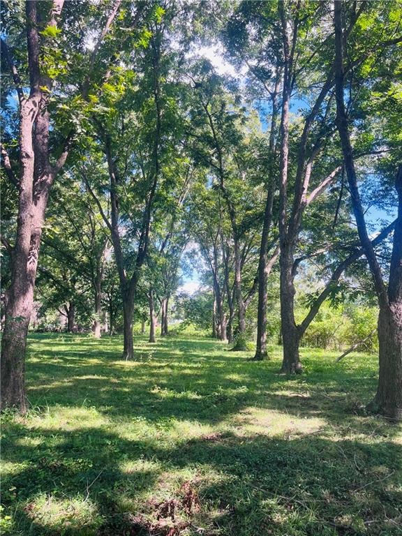 2117 S 18th St, St Joseph, MO 64503