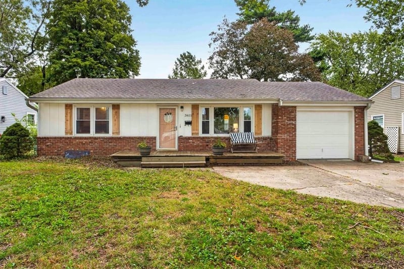 3611 S Spring St, Independence, MO 64055