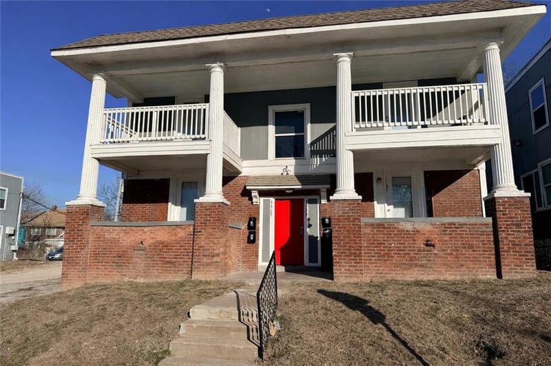 3327 - 3329 Indiana Ave, Kansas City, MO 64128