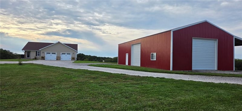 6455 SW Ore Rd, Lathrop, MO 64465