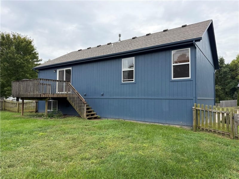 19600 E 10th St S, Independence, MO 64056