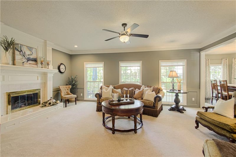 5418 W 131st Ter, Overland Park, KS 66209