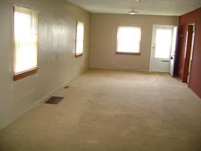 302 Rose St, Pittsburg, KS 66762