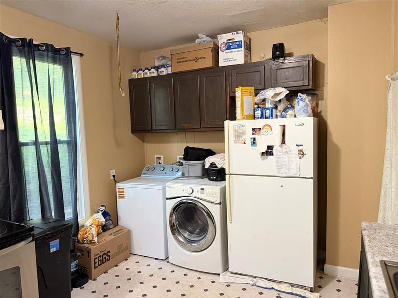 813 5th St, St Joseph, MO 64501