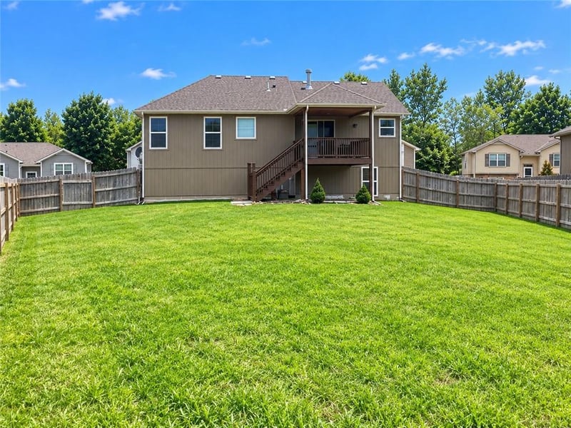 1405 NE Jaclyn Dr, Grain Valley, MO 64029