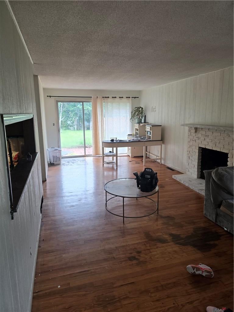 3335 N Chippewa Dr, North Kansas City, MO 64116