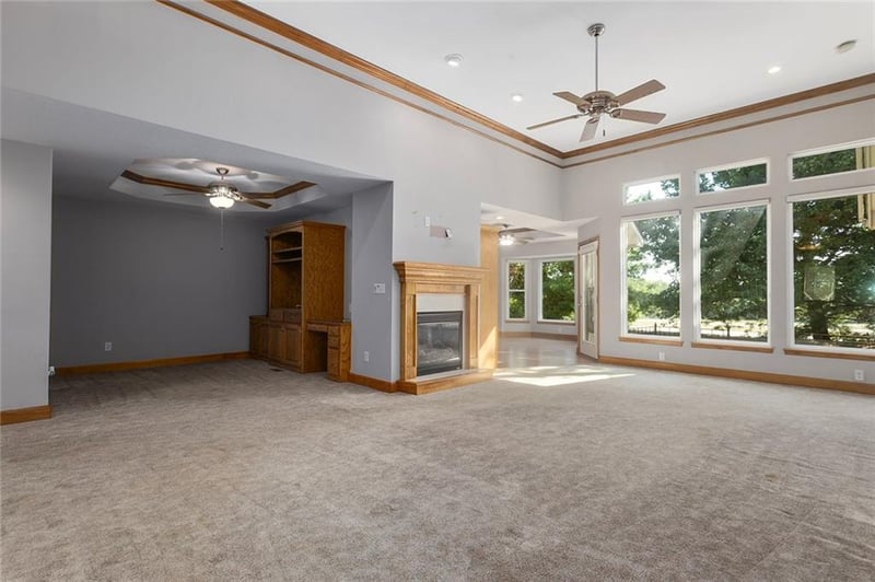 4115 SW Homestead Dr, Lee's Summit, MO 64082