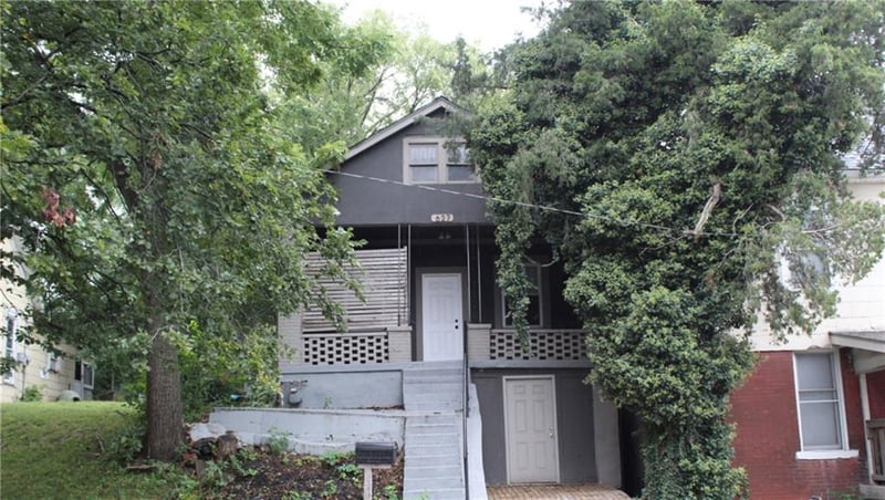 627 Sumner Ave, Kansas City, KS 66101