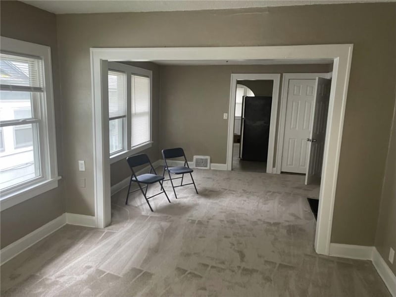 5616 Garfield Ave, Kansas City, MO 64130