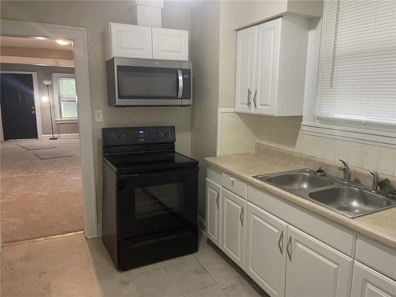 5616 Garfield Ave, Kansas City, MO 64130