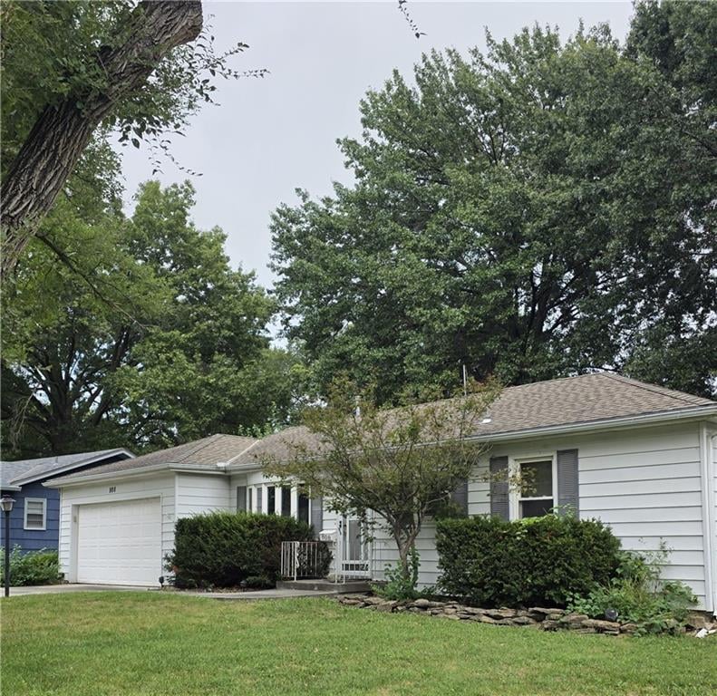 808 S Brentwood St, Olathe, KS 66061